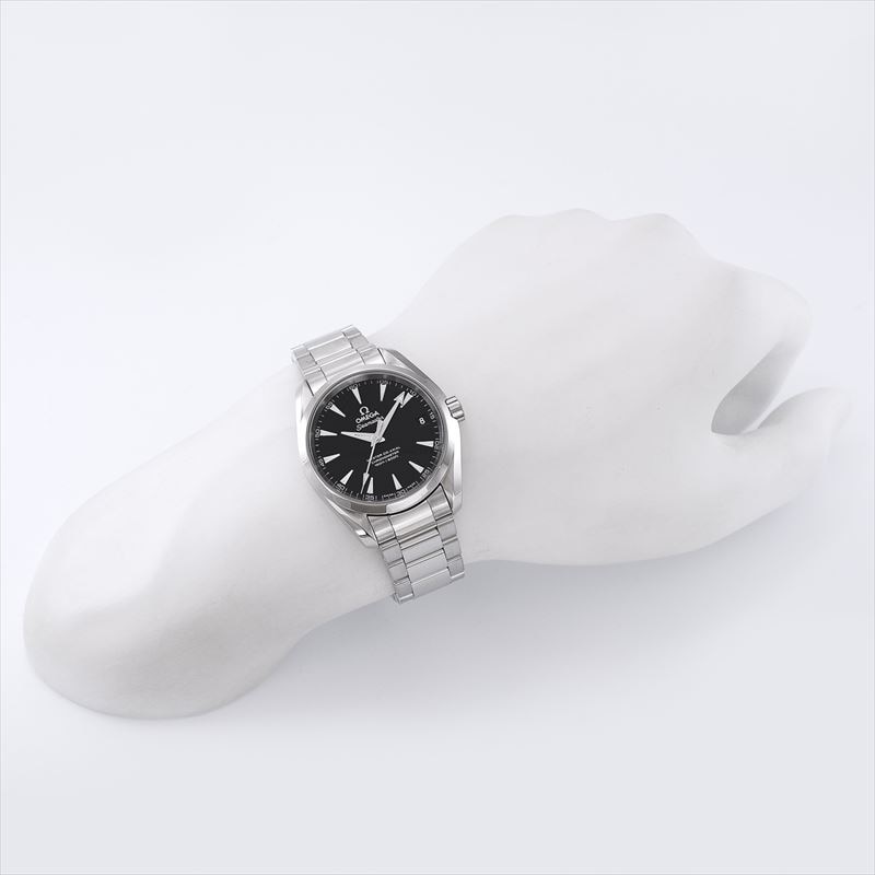 オメガ OMEGA 腕時計 メンズ SEAMASTER AQUA TERRA シーマスター アクアテラ 150M防水 ブラック 231.10.39.21.01.002